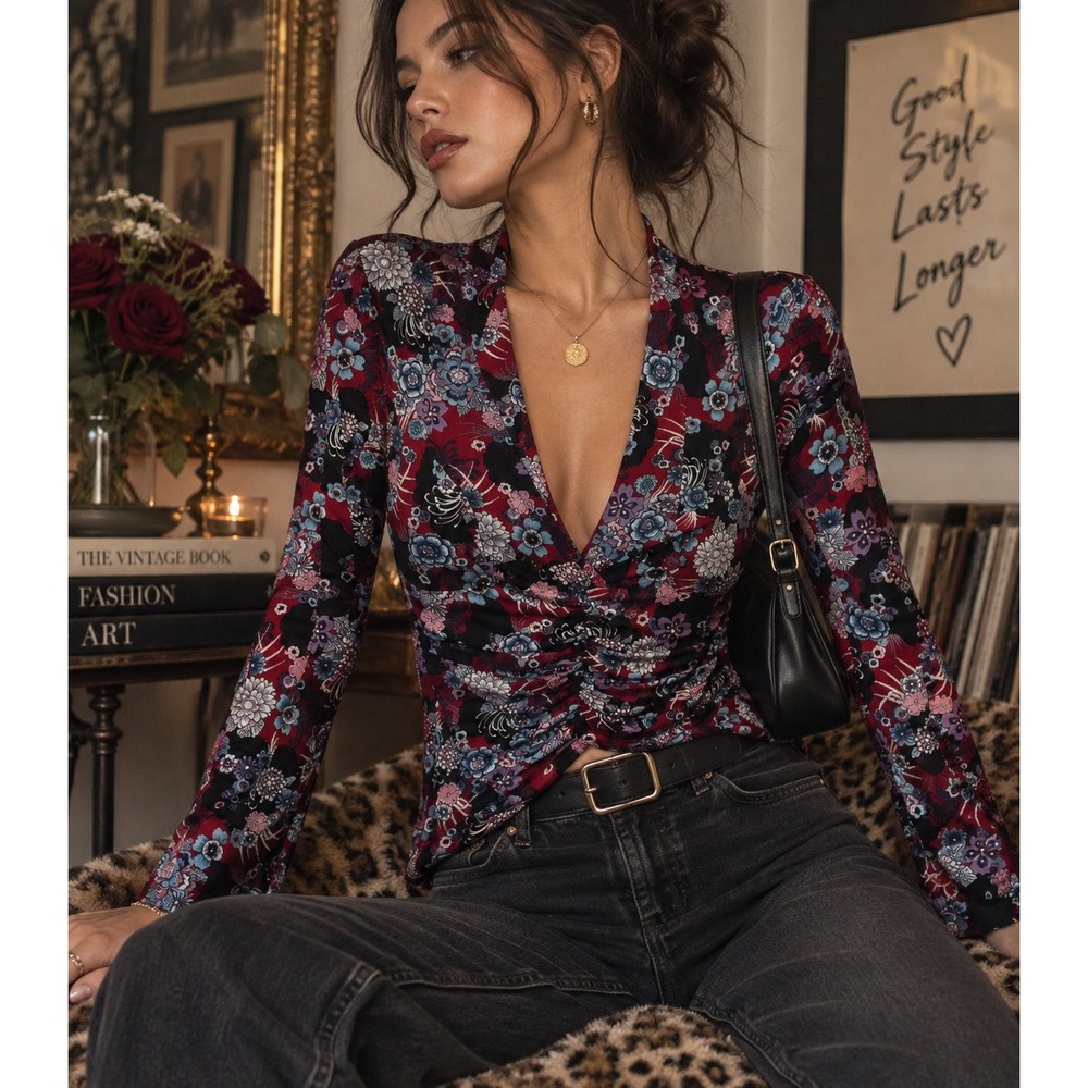 Bisou Bisou Michele Bohbot Red Floral Butterfly Ruched V-Neck Mesh Top Medium